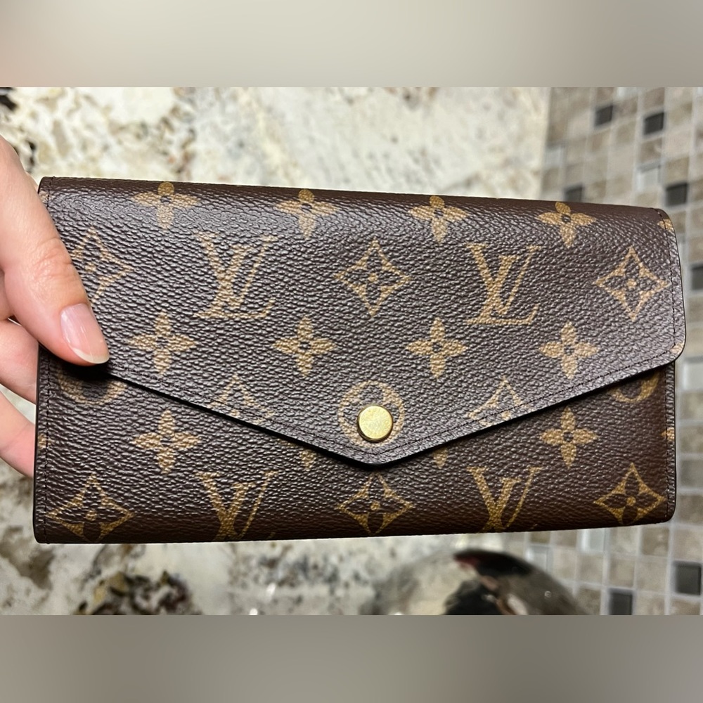 Louis Vuitton Sarah Wallet Rose Ballerine 2021 - Picture 8 of 13